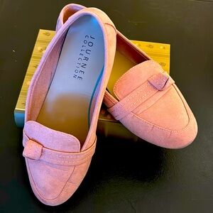 Journee Collection Pink flats Size 8 1/2.